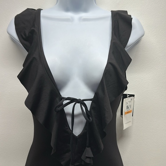 Becca Socialite Swimsuit One Piece V-Neck Ruffled Plunging Black New Size Small - Picture 7 of 12